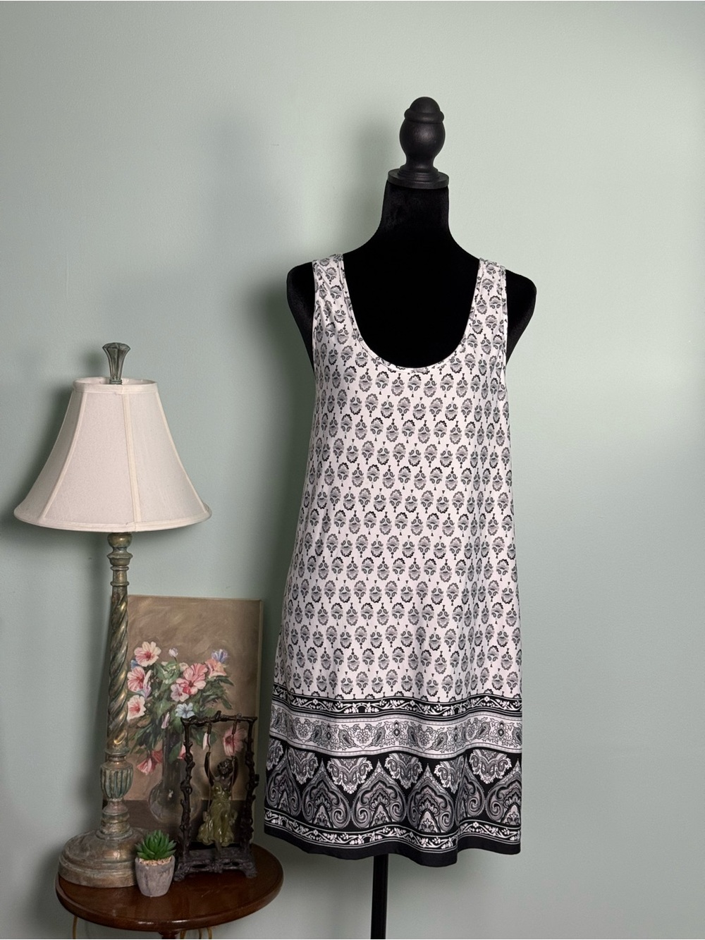 Gilligan & O'Malley Black and White Sleeveless Printed Nightgown Size M